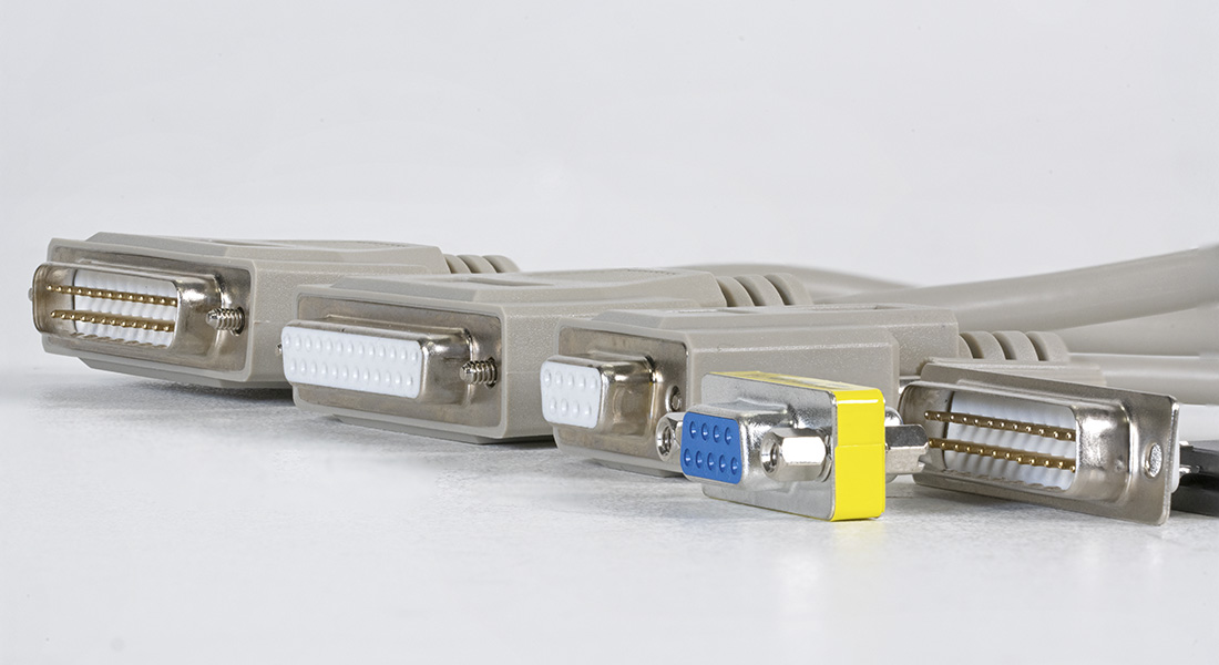 Purchase serial and parallel cables & adaptors EFBElektronik